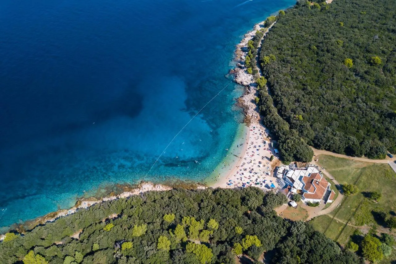 Apartment M****, New City Apartment + Parking Pula
